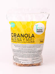 granola clasica de avena y miel planta abierta x 750 grs