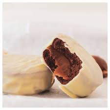 "Promo 4x3" alfajor de dulce de leche con cobertura de chocolate blanco chocoleit x 50 grs