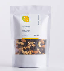mix andes (nueces, almendras, caju y pasas de uva) El castaño x 100 grs